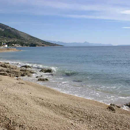 With Parking Space Bol, Brac - 23375 Apartman *